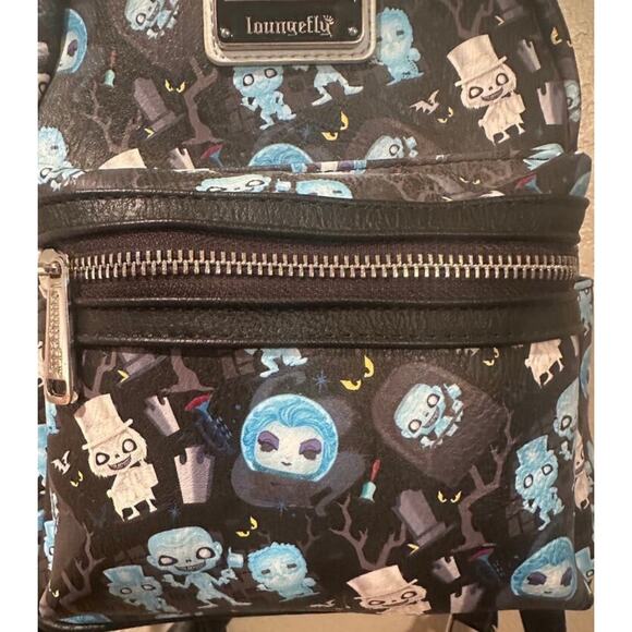 NWOT Disney Parks Loungefly Haunted Mansion Grim Grinning Ghosts Madam Leota - Picture 3 of 8